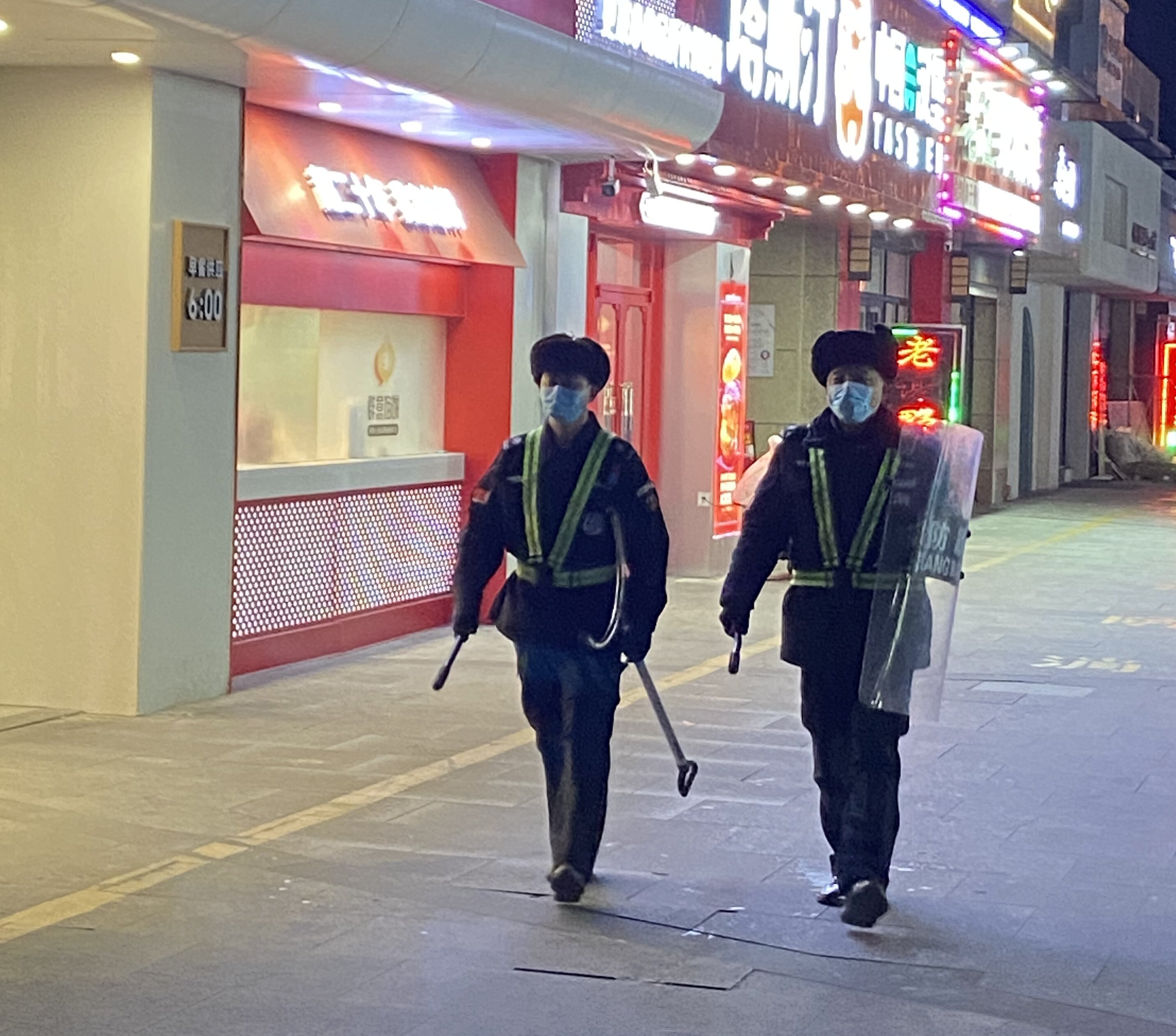 2-23121H20149222.jpg 巡邏無小事......(圖4)