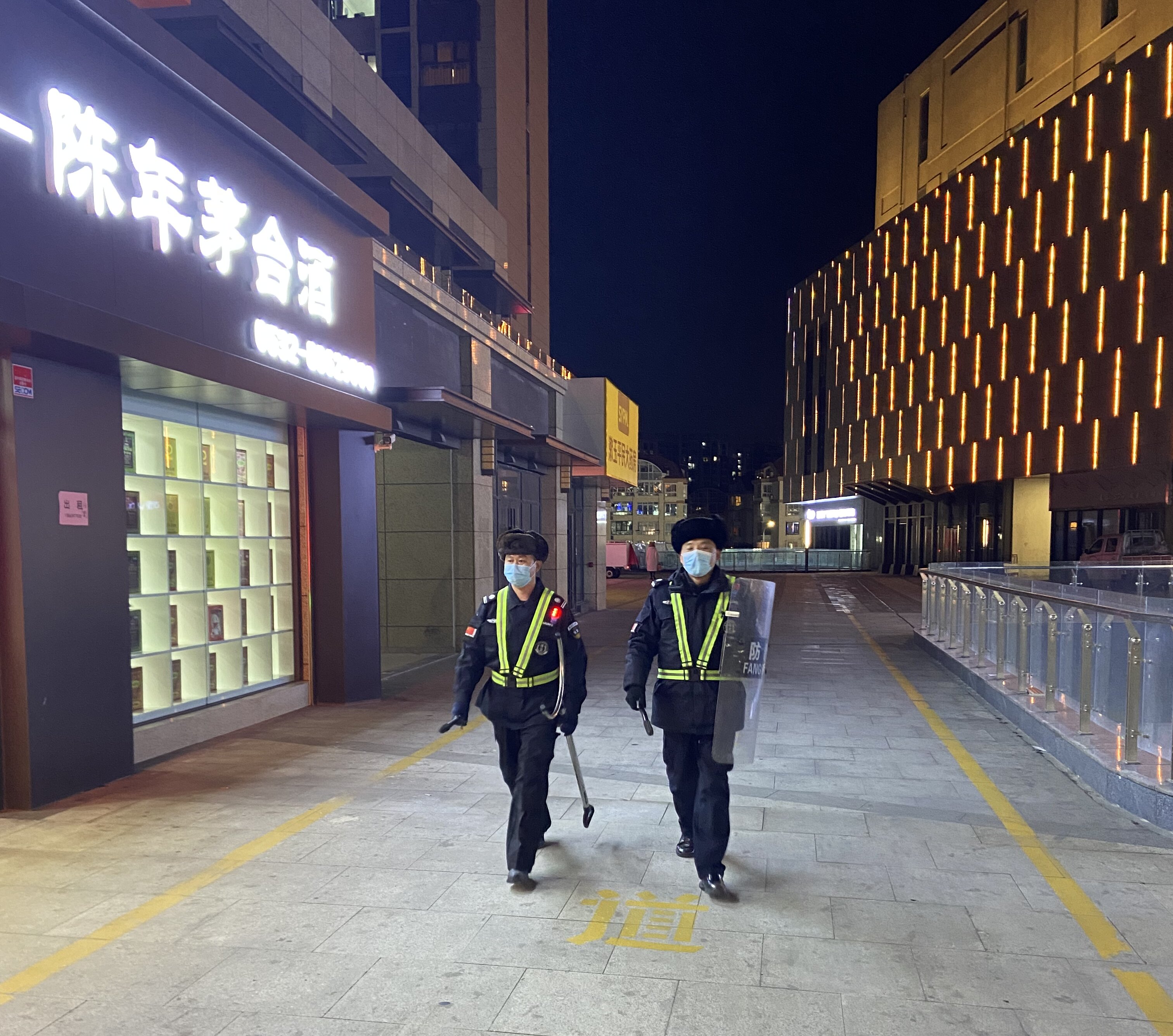 2-23121H20533H6.jpg 2-23121H20533H6.jpg